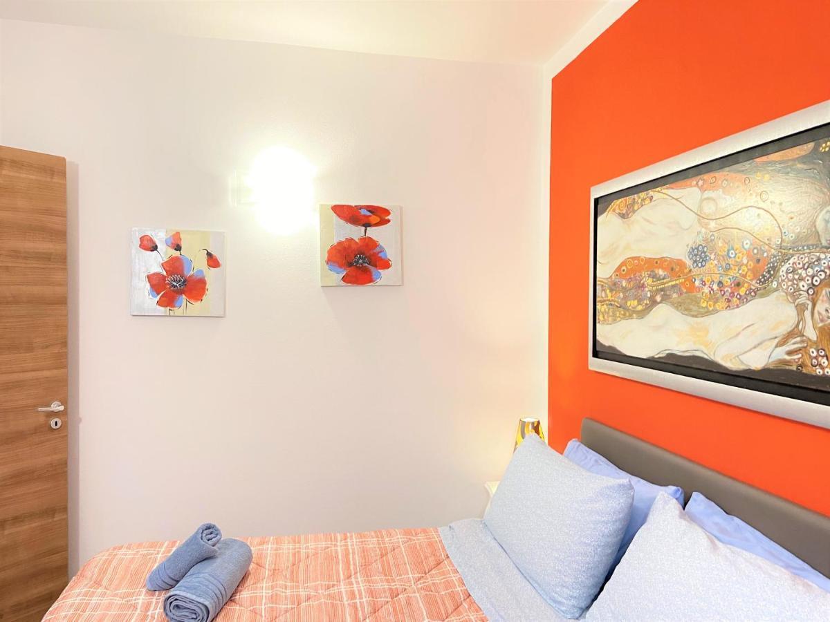 シラクーサCasa Auroraアパートメント エクステリア 写真
